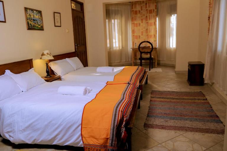 Inn The Wood - Ferienwohnung Entebbe