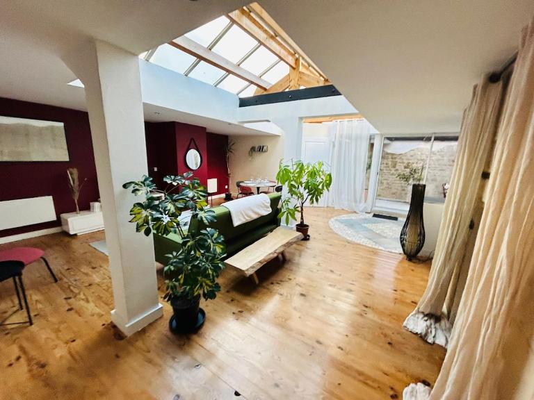 Superbe loft de charme - centre ancien - B&B Caen