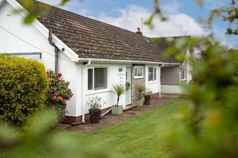 The Willows - 2 Bedroom Cottage - Oxwich - Chambres d'hôtes Oxwich