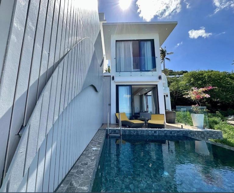 The Blue Lion Villa Samui - B&B Chaweng Noi Beach
