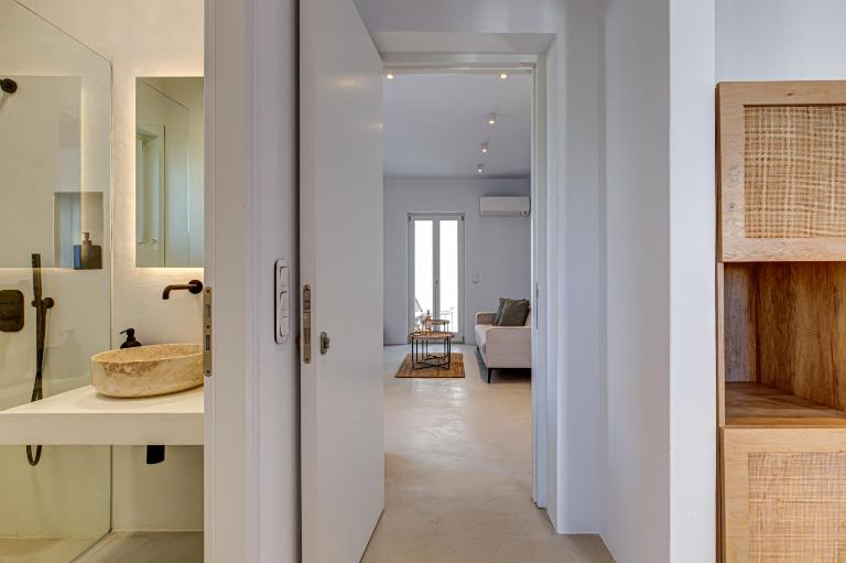Silver Apartment Petra - B&B Parikia