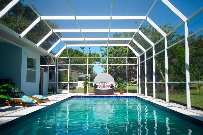 Huge home w pool Siesta Key and Anna Maria - Chambres d'hôtes Sarasota
