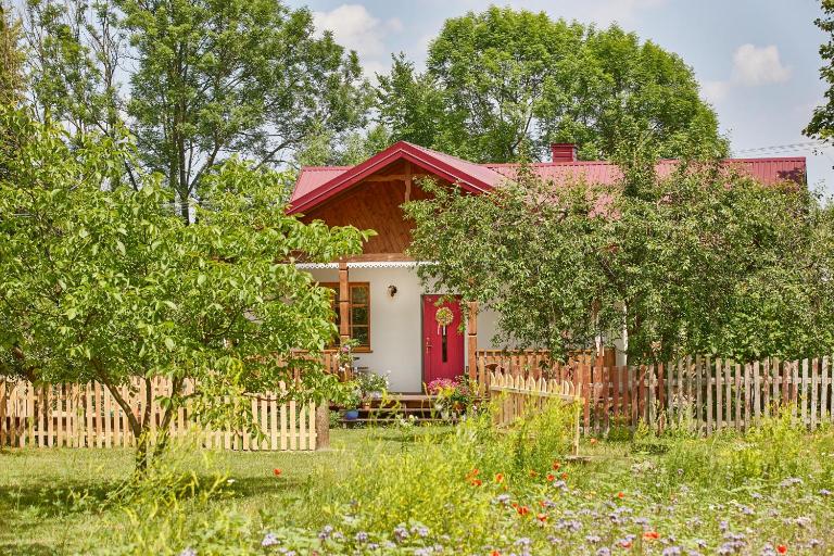 Chatka na Roztoczu - B&B Huta Lubycka