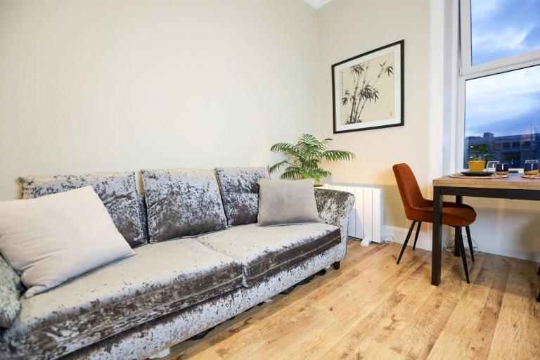Cosy City Centre Gem - Bed and Breakfast Edinburgh