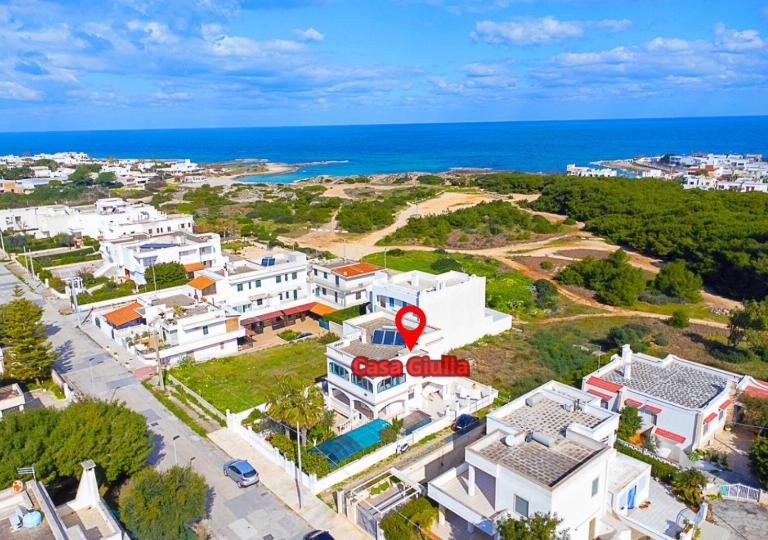 Casa Giulia a 100 metrì da spiaggia solo sabbia - B&B Torre San Sabina