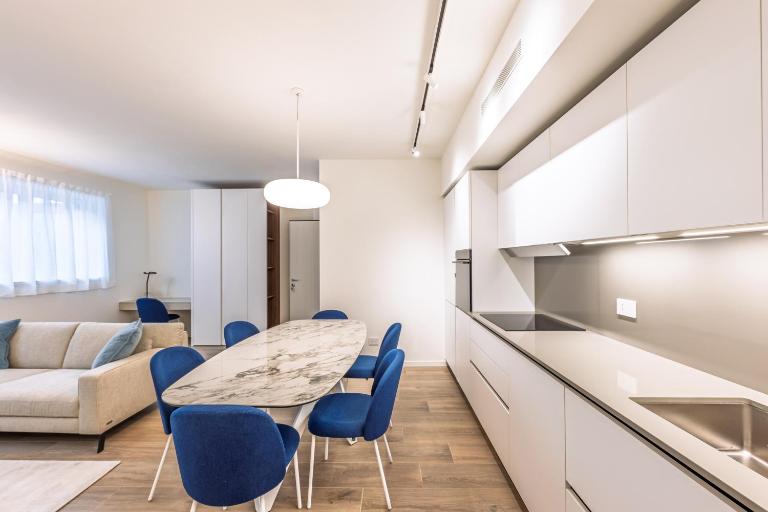 Trilocale Leonardo Treviglio Upper Stay - B&B Treviglio