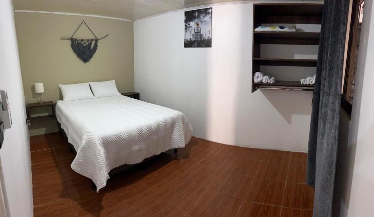 Perezoso View Apartment - B&B Guápiles