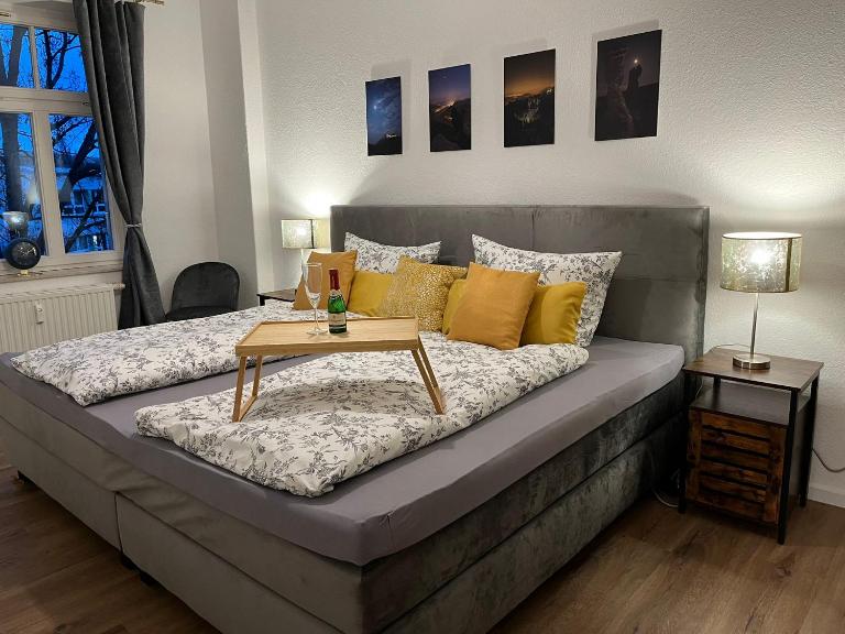 Wohnperle: zentrumsnah*ruhig*Familienbett*2 SZ - Bed and Breakfast Dresden