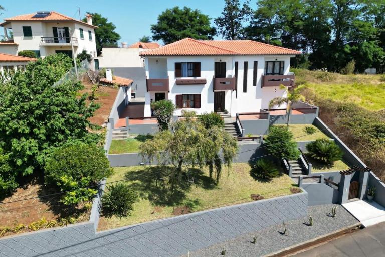 Silva Retreat Villa - B&B São Jorge