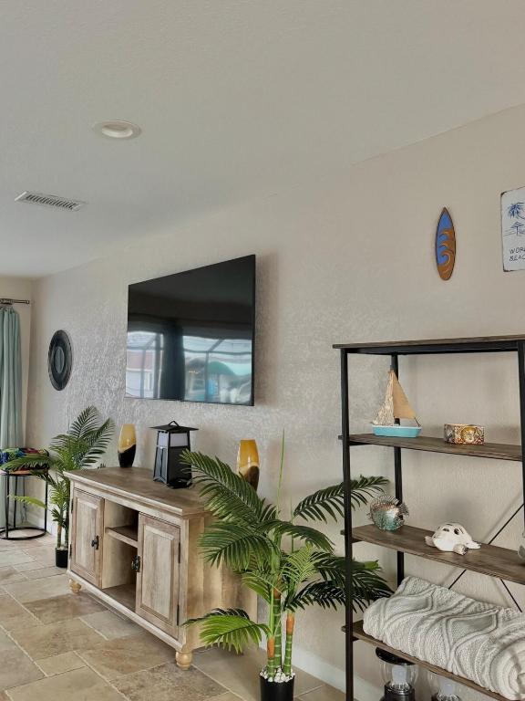 Open for Spring Break! Dockside Oasis on the canal - Ferienwohnung Bradenton
