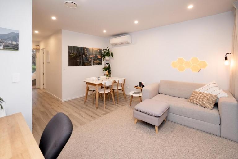 Home in Central City - B&B Christchurch