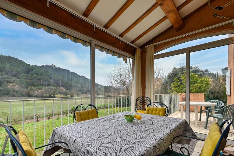 L’Écrin du Brulat - Jardin et vue montagnes - B&B Le Castellet