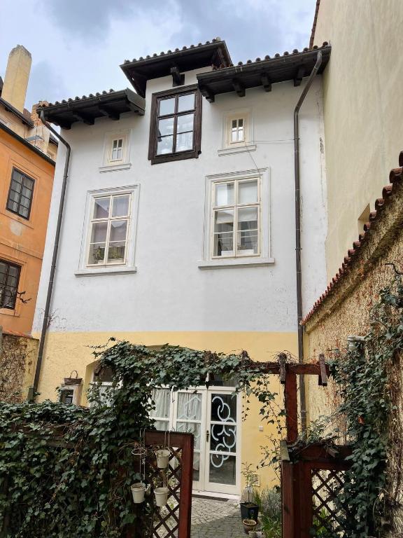 CozyGem House 2" walk Charles Bridge - Ferienwohnung Prag
