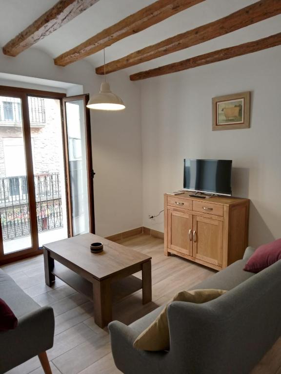 Centrally located two bedroom apartment - Bed and Breakfast El Perelló
