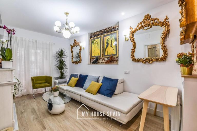 MyHouseSpain - Sensacional piso en Malasaña - B&B Madrid