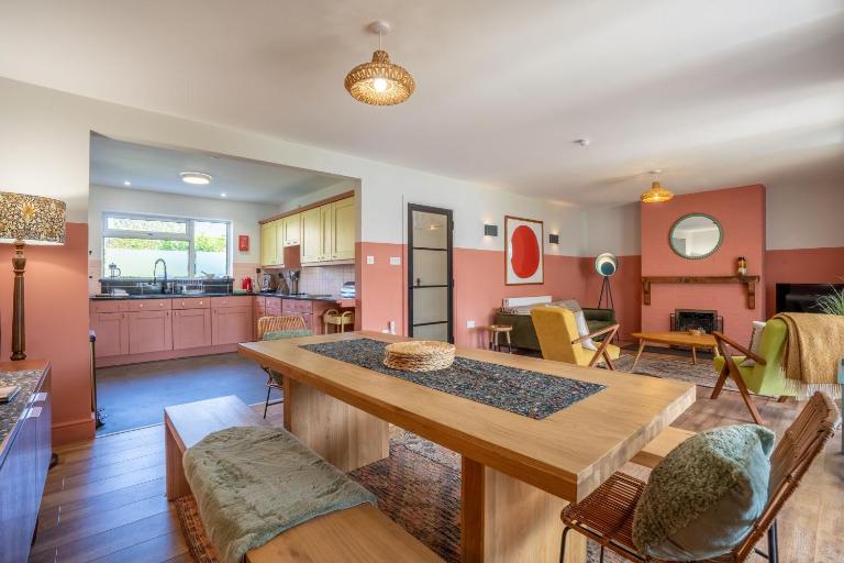 Sanderlings, Dog Friendly Family House, 5 Mins to Winterton Beach - B&B Winterton-on-Sea