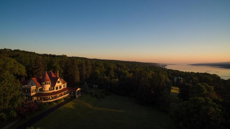 Idlwilde Inn - B&B Watkins Glen