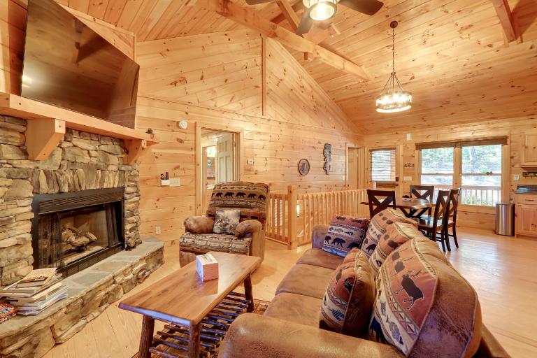 Hot Tub & Fire Pit: Secluded Blue Ridge Cabin! - Ferienwohnung Blue Ridge