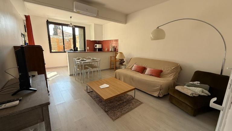 Appartement intra-muros - B&B Aigues-Mortes
