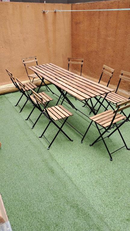 SA 15min downtown Barcelona, 5min Metro, Beach nearby - B&B Sant Adrià de Besòs