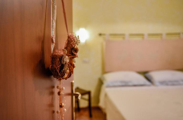 Giardino dei Limoni Rooms - B&B Oliena