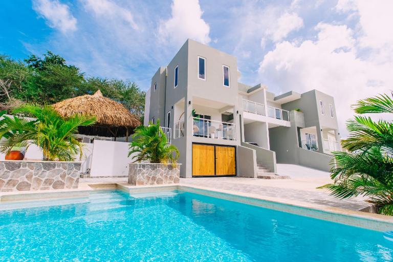 Casa Sun's Buddy - Bed and Breakfast Willemstad