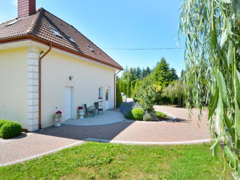 Holiday apartment, 3 bedrooms, garden, S owino - B&B Słowino