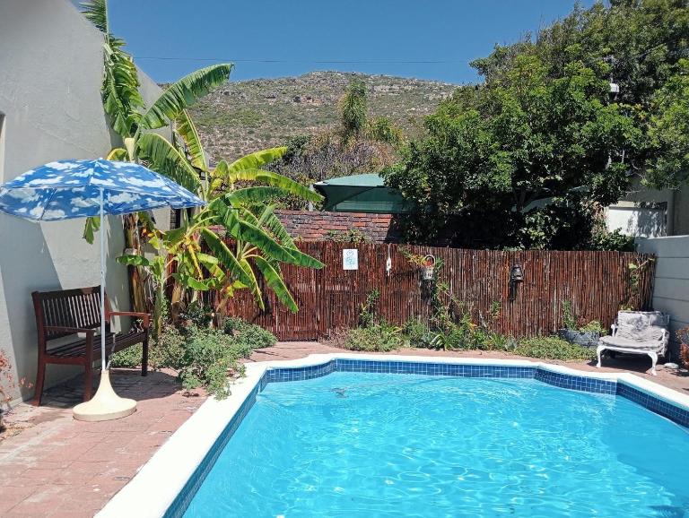 The Pool Cottage - B&B Fish Hoek