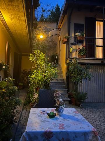 Cav Il Portico del Conte 2 - Ferienwohnung Bosisio Parini