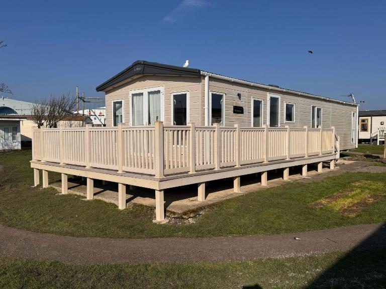 Hurleys Haven Home From Home Mini Lodge At Camber - B&B Camber