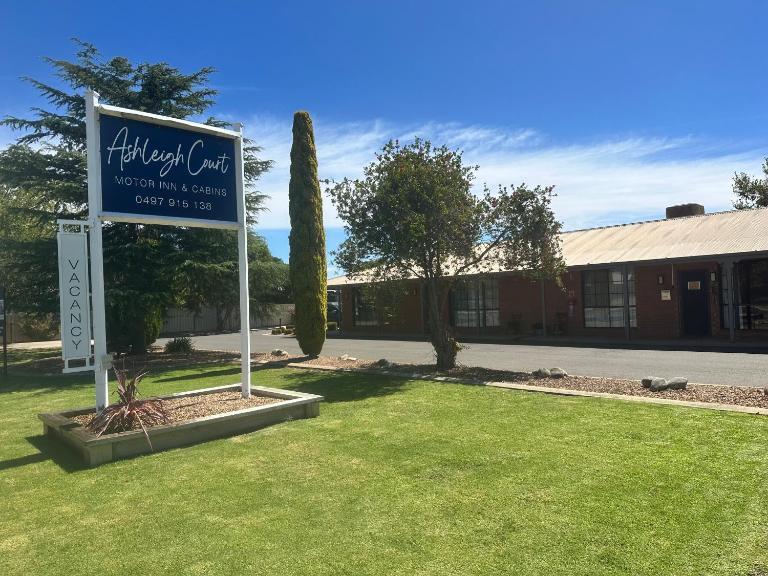 Ashleigh Court Motor Inn - B&B Mulwala