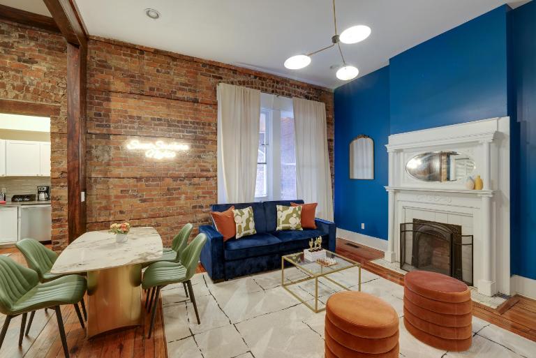 Mid-Century getaway - B&B Savannah