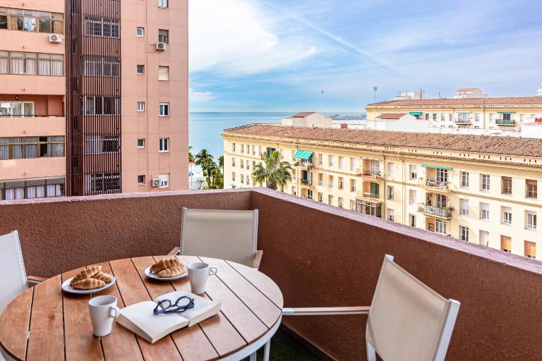 Malaga Center Flat Beach & Terrace - B&B Málaga