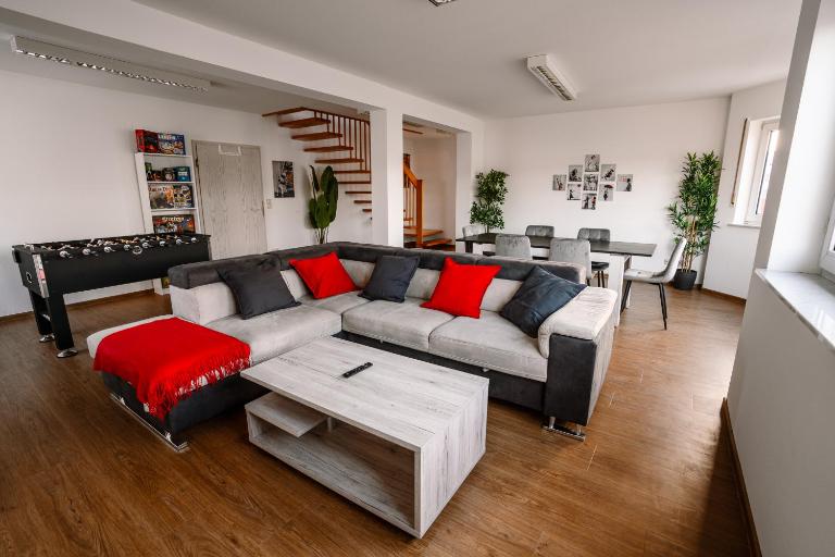 Lichtdurchflutetes Raumwunder, 115qm, 2 Stöckig - Ferienwohnung Bensheim