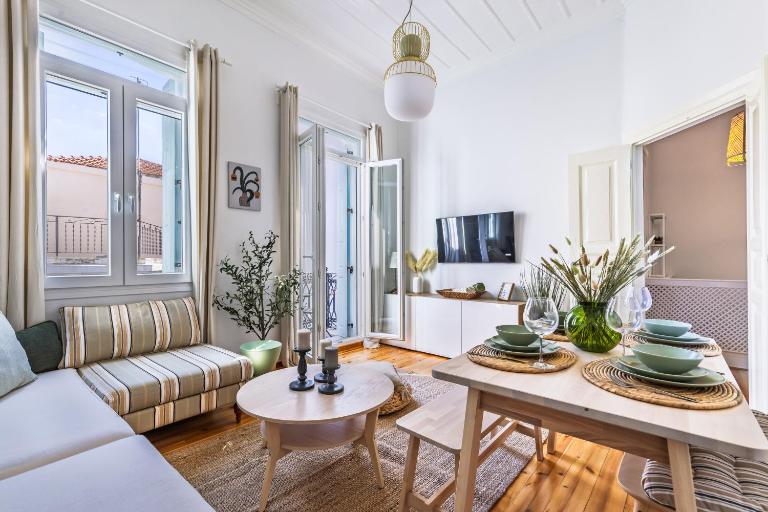 Chora Residence - Ferienwohnung Skópelos