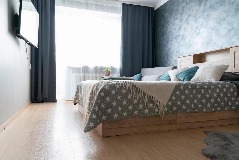 Tammsaare Residence- 4 rooms, free parking - Ferienwohnung Pernau
