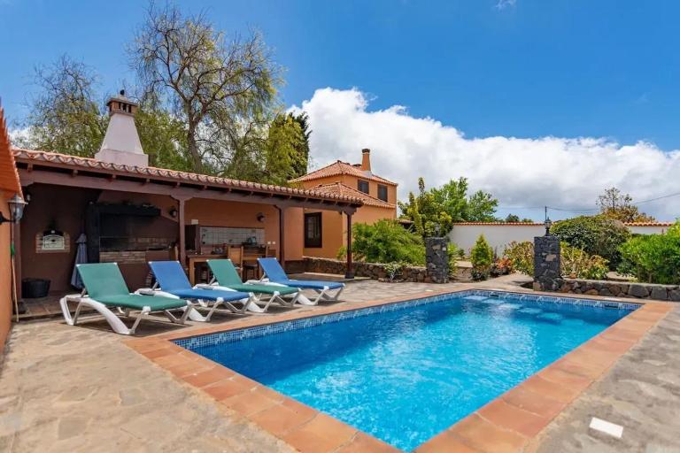 Charming villa with sea view in Puntagorda - B&B Puntagorda