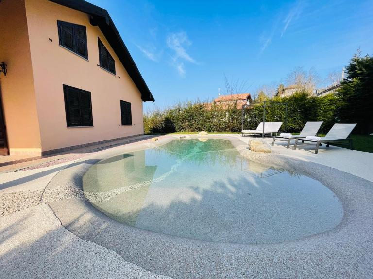 Holiday Flat in Villa San Gregorio with pool - Chambres d'hôtes Melazzo