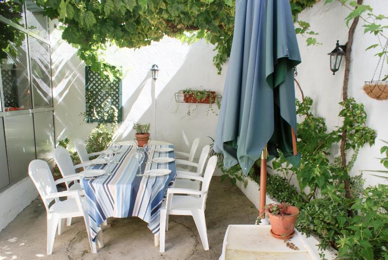 Pátio da Laranjeira - B&B Tomar