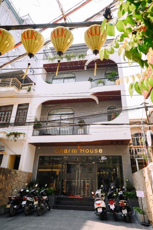 Charm House Hue - Bed and Breakfast Hué