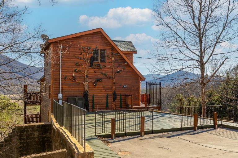 Awesome Endeavor - B&B Sevierville