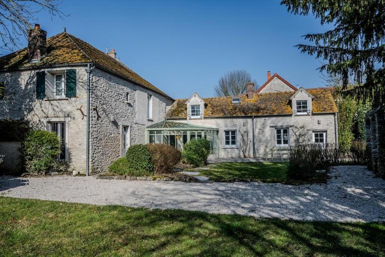 Grande Maison de Charme- 14 pers- 1h Paris - B&B Gressey