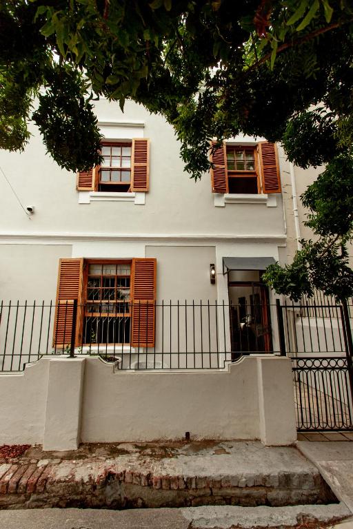 Double Story at 55 - Ferienwohnung Graaff-Reinet