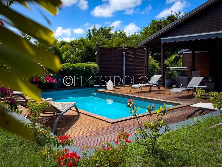 PROMO ! Villa bois & Prestige 3CH à 5 min de la plage des raisins clairs - Ferienwohnung Saint-François