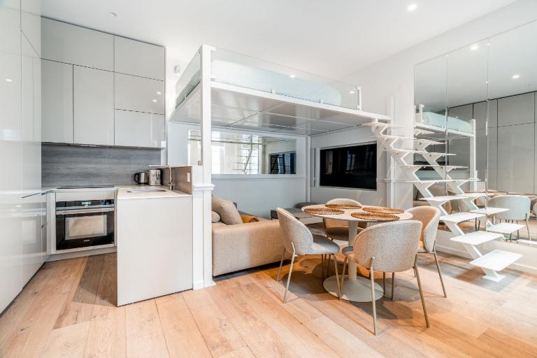 Elegant Luxury Studio Paris 1st - Chambres d'hôtes Paris