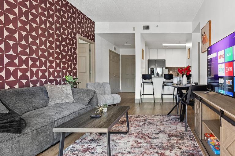 Carolina Cove - Free Parking, Spacious, City Views - Ferienwohnung Charlotte