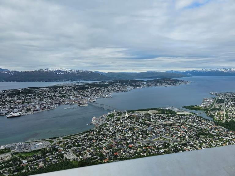 Leilighet Tromsdalen - Ferienwohnung Tromsø