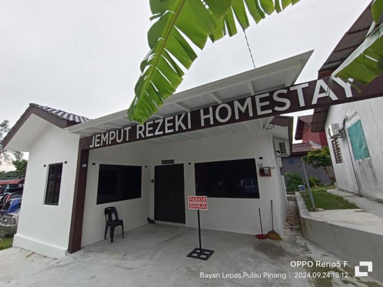 Jemput Rezeki Homestay - Chambres d'hôtes Bayan Lepas