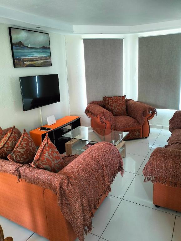 Hermanus Beach Club 143 - B&B Hermanus