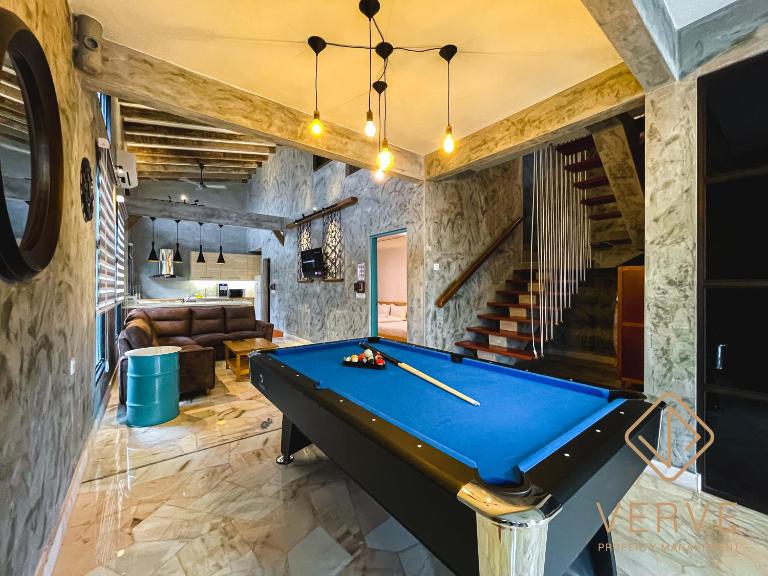 R Private Club House 4B4B 16 pax by Verve - B&B Ipoh